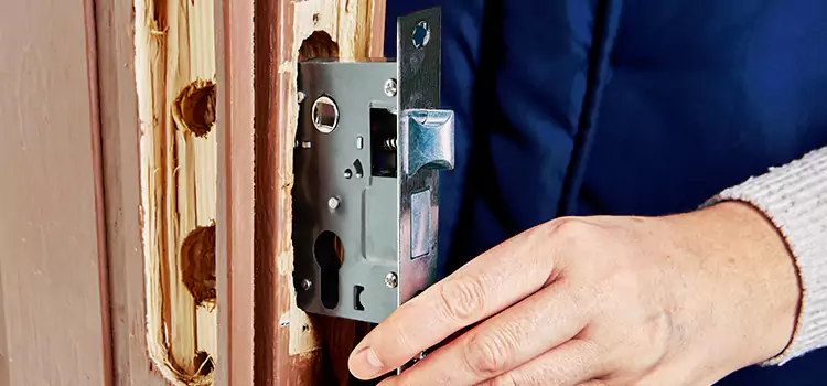 Garage Door Lock Replacement Dothan